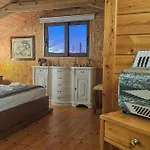 Casa Luma Near Loutraki Διαμέρισμα *