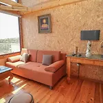 Casa Luma Near Loutraki 公寓 干尼亞